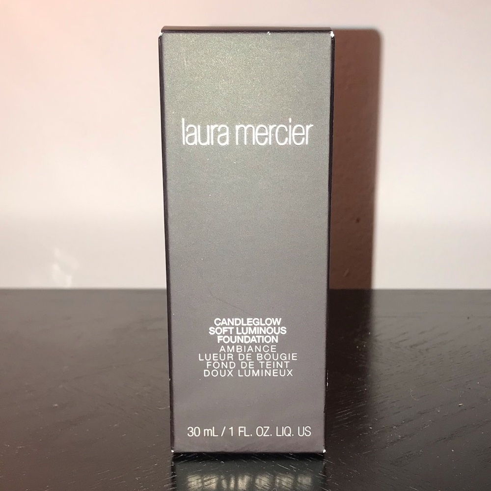 Laura Mercier “CandleGlow” Foundation